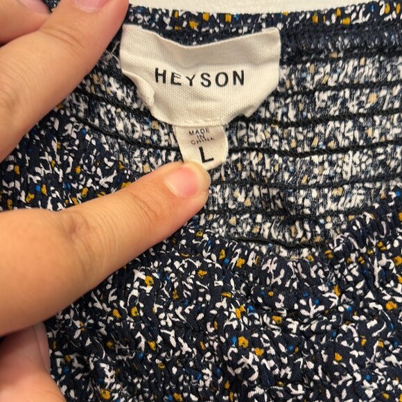 Maternity Bundle - Size Large - Dress & Two Blouses - Like New! - Picture 11 of 11